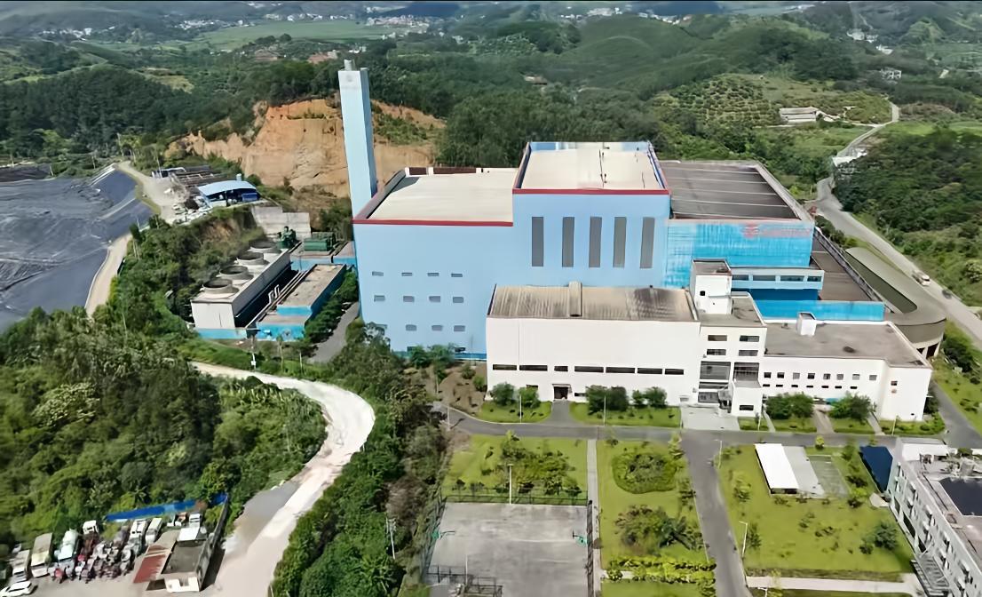 灵山县生活垃圾焚烧发电厂。.jpg